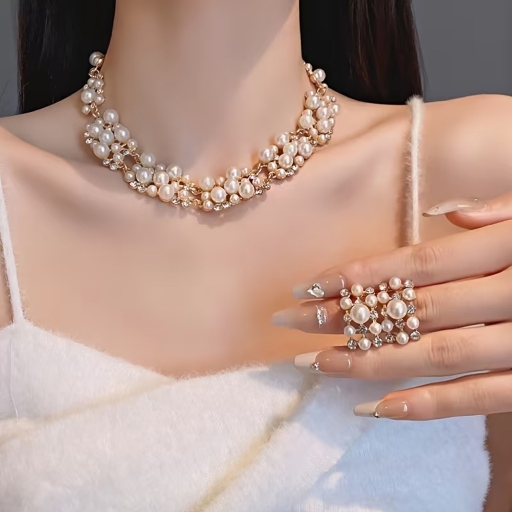 NEW! 3 piece Elegant Pearl Necklace and Earrings Set. Luxury Set ✨ A8-269
